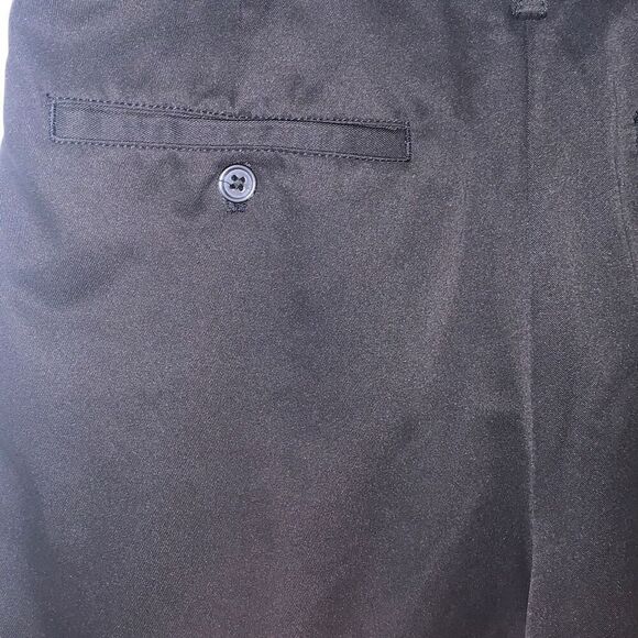 Pre Owned Men's Izod Black Golf Shorts Size 32 Performance Style Athletic - Picture 9 of 11